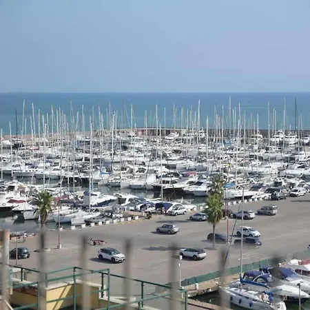 La Terrazza Sul Borgo Lägenhet